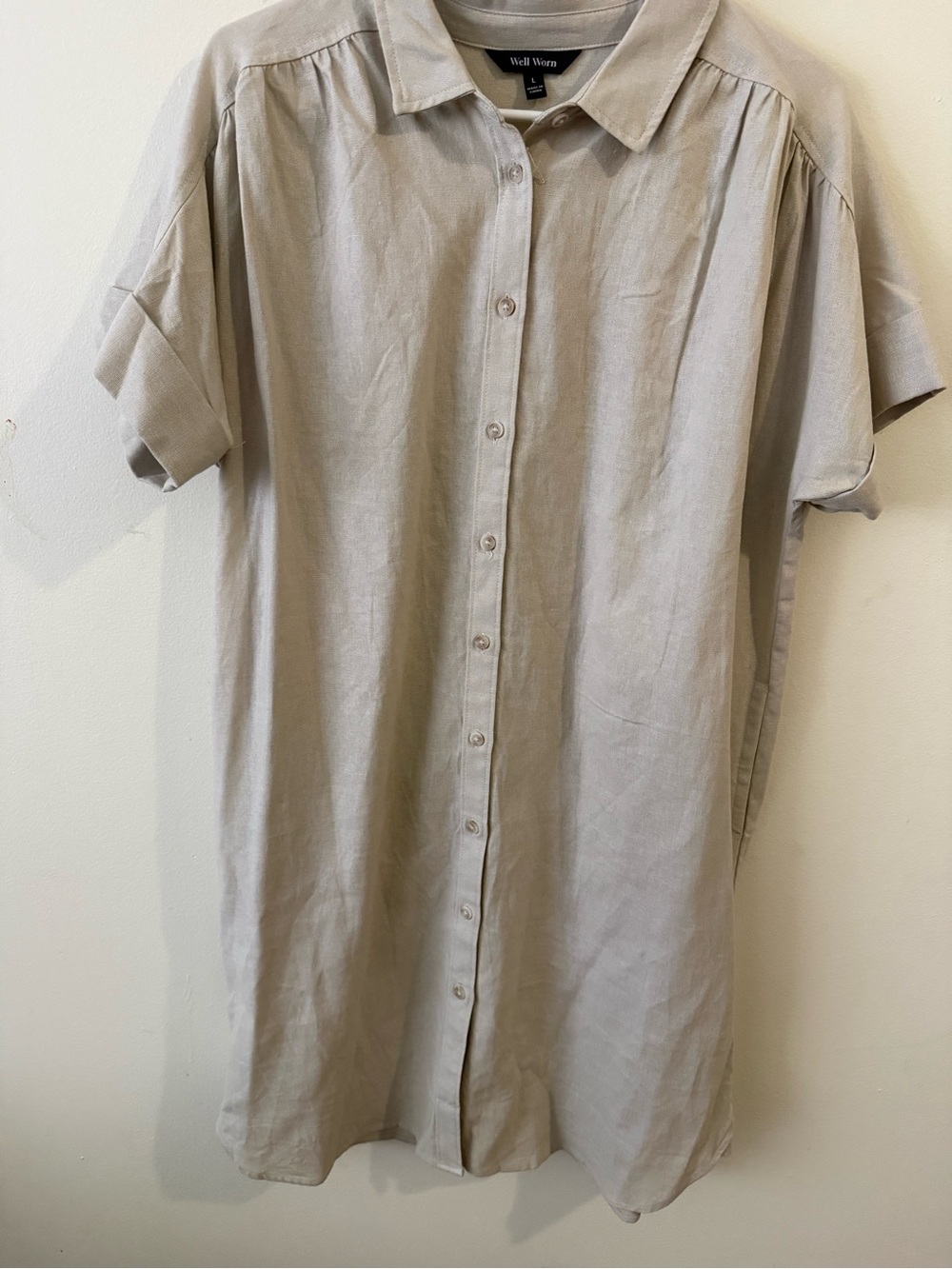 NWOT Well Worn Light Beige Linen Texture Shirt.